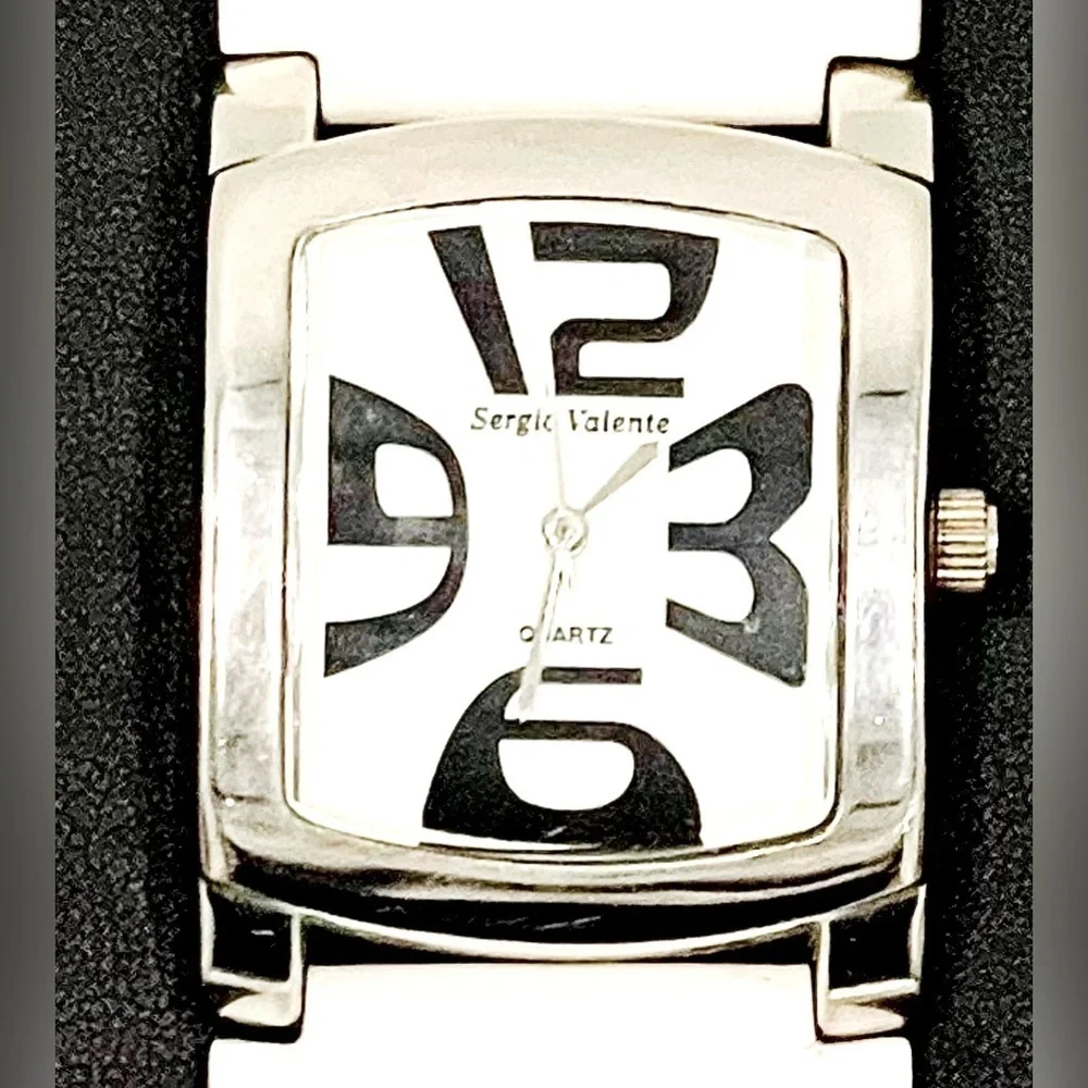 Modern Funky Sergio Valente Watch Square White Black Quartz Retro Groovy Whimsy
